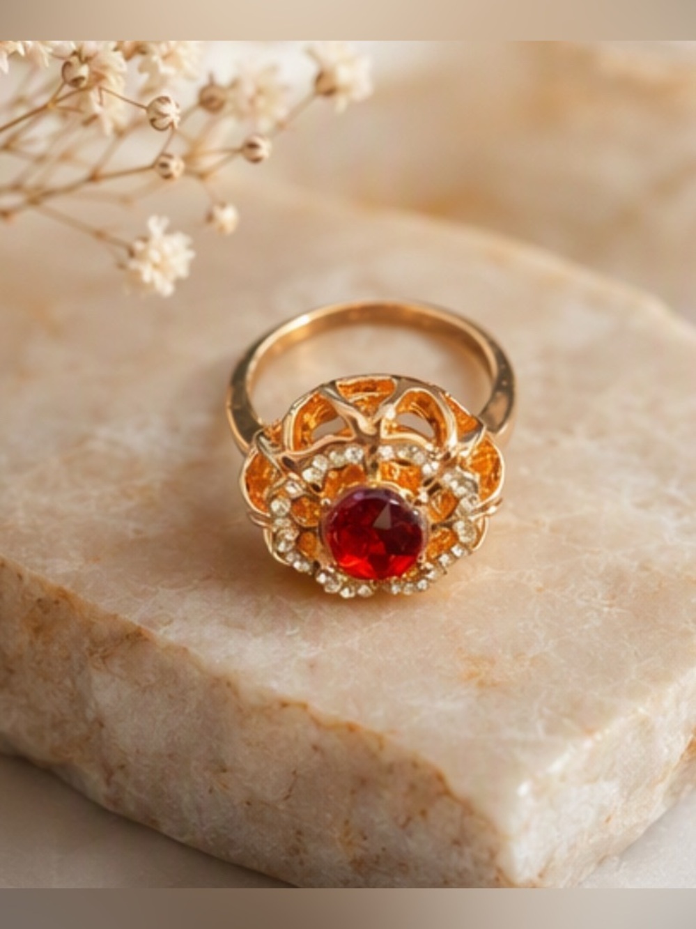 🌹 Rose Gold Toned Ruby Red Stone CZ Flower Ring 🌹 8 NWT